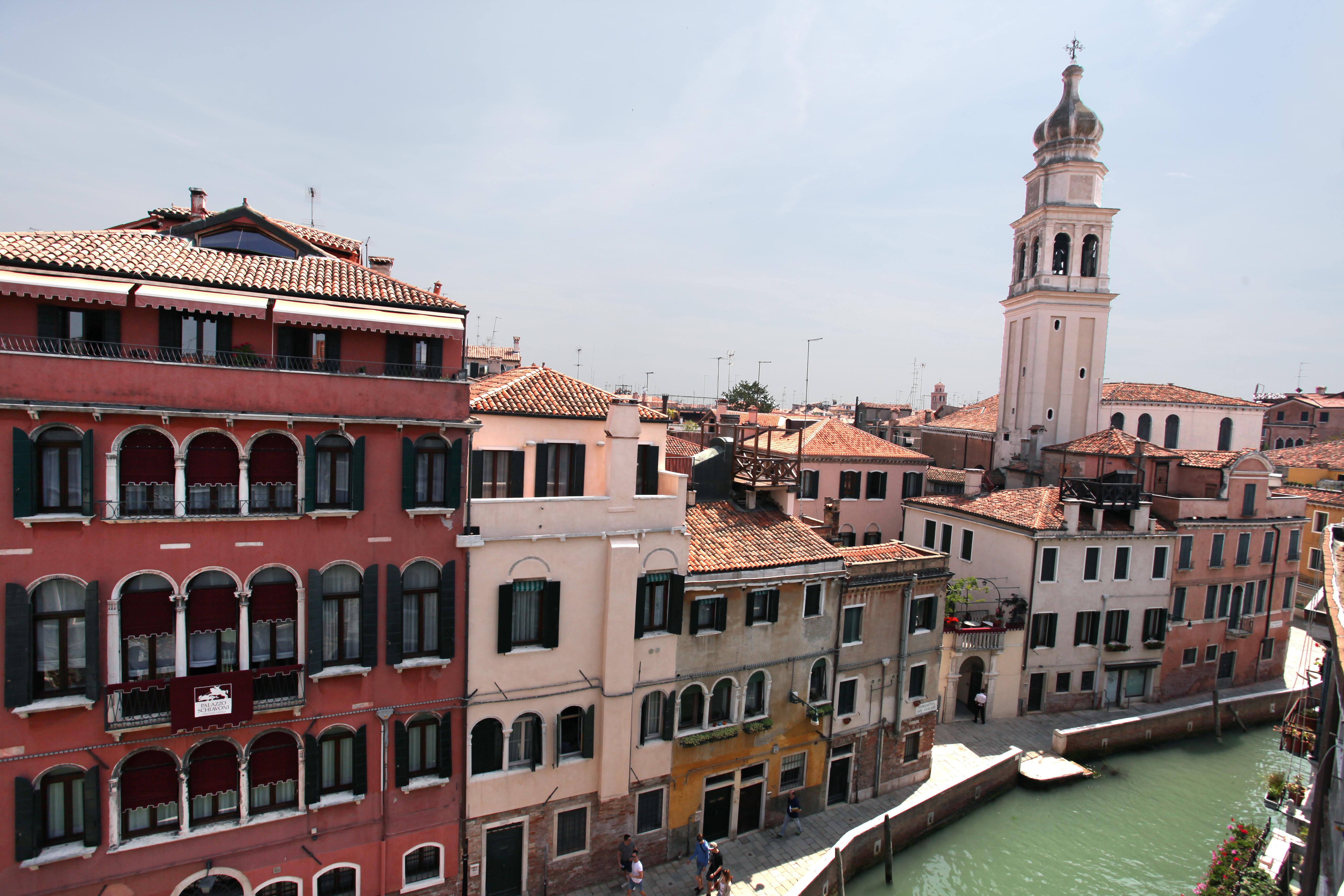 Palazzo Schiavoni Residenza D'Epoca & Suite-Apartments Venesia Bagian luar foto