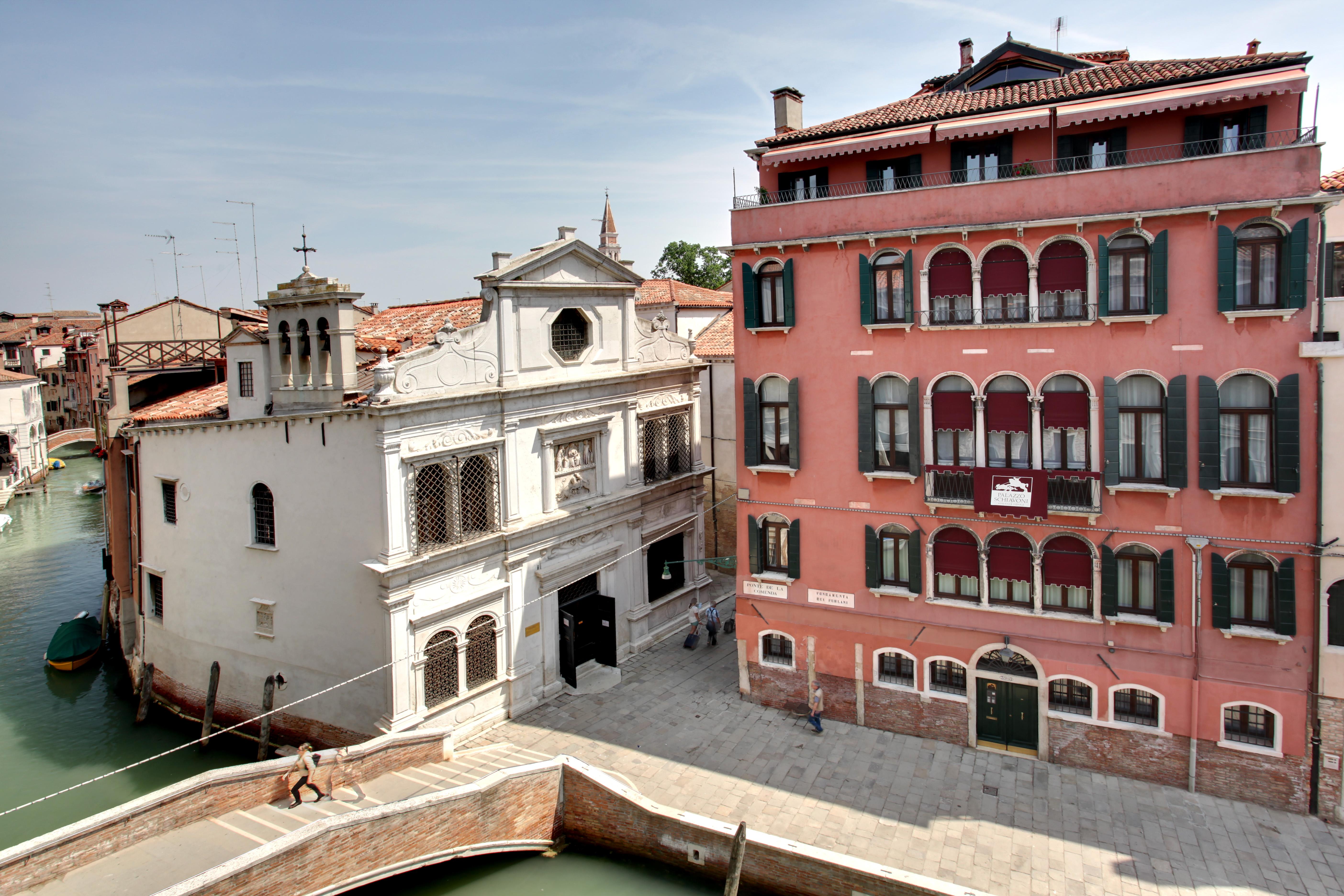 Palazzo Schiavoni Residenza D'Epoca & Suite-Apartments Venesia Bagian luar foto