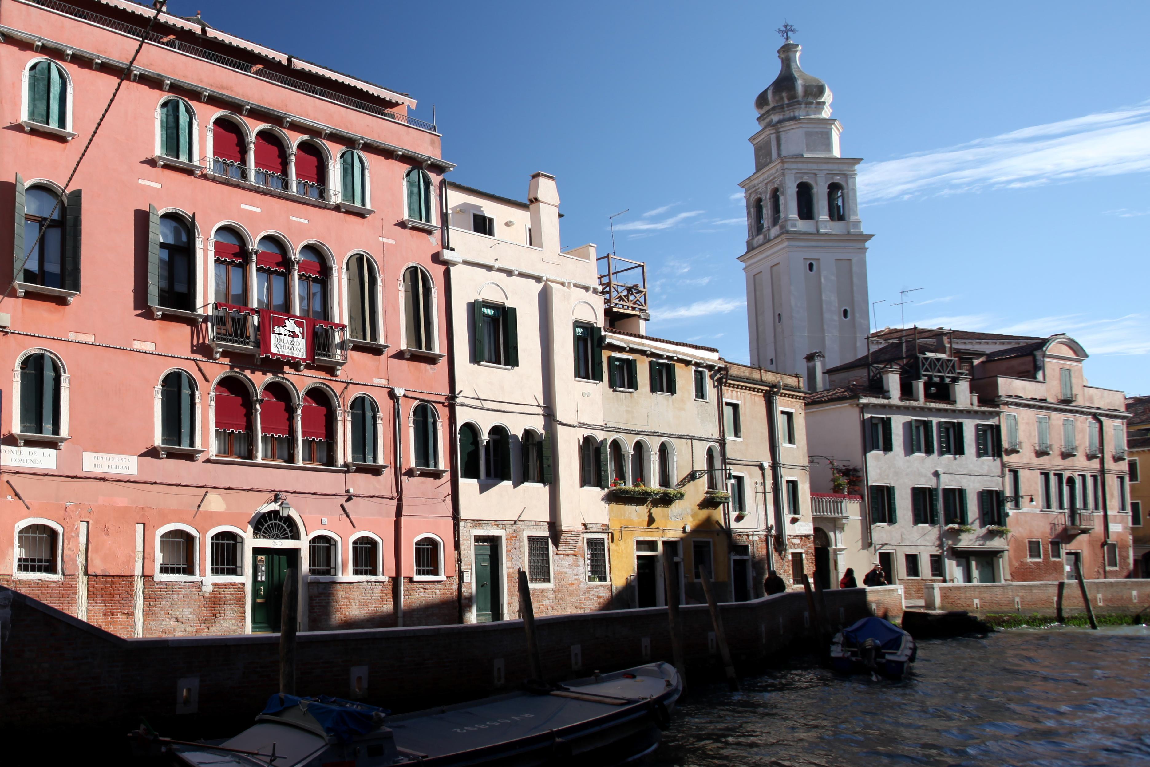 Palazzo Schiavoni Residenza D'Epoca & Suite-Apartments Venesia Bagian luar foto